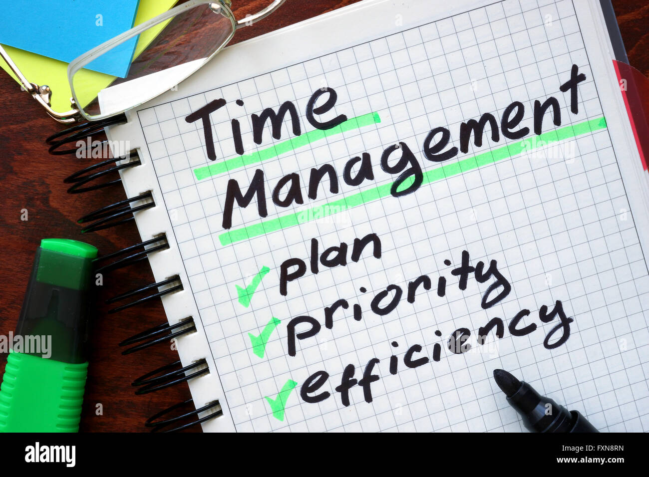 Zeitmanagement, geschrieben auf einem Tablet. Business-Konzept. Stockfoto