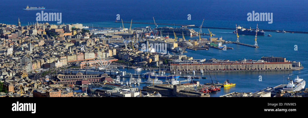 Panorama-Blick auf die alte Stadt, Genua, Ligurien, Italien, Europa Stockfoto