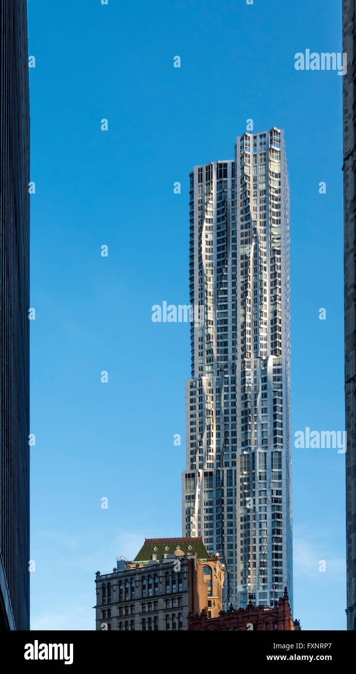 Beekman Tower (New York von Gehry) bei 8 Fichte Street Stockfoto