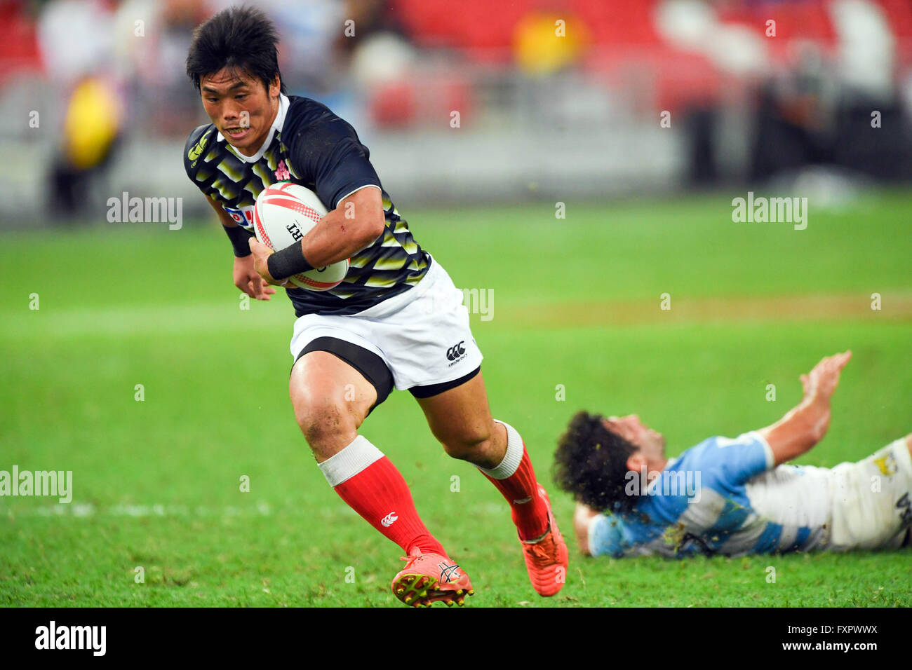 Katsuyuki Sakai (JPN), APRL 16, 2016 - Rugby: HSBC Sevens World Series, Singapore Sevens Spiel Japan und Argentinien im National Stadium in Singapur. (Foto von Haruhiko Otsuka/AFLO) Stockfoto
