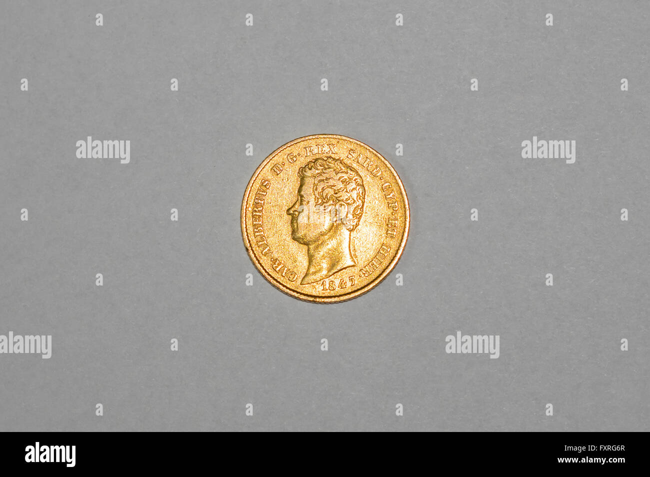 20 Lire gold Münze im Jahre 1847. Vorderseite mit dem Profil von Carlo Alberto von Savoyen, König von Sardinien, Prinz von Piemont. Stockfoto