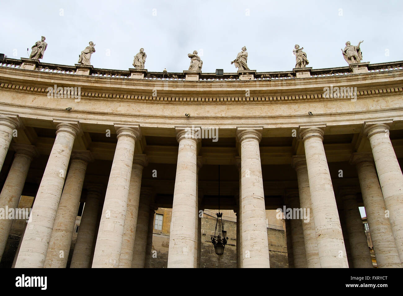 Spalten in dem Petersplatz - Vatikan Stockfoto
