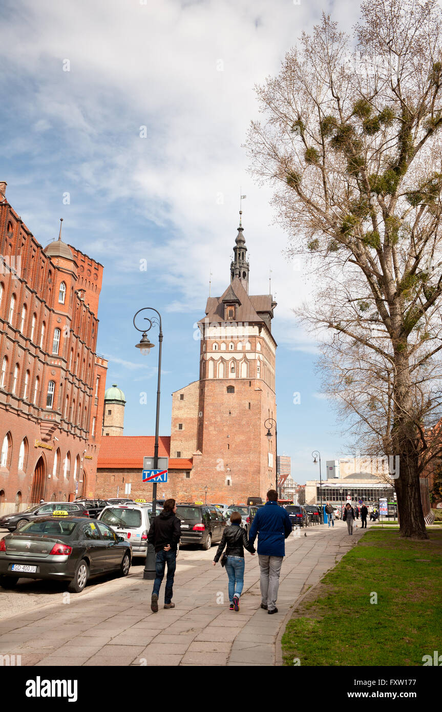 Blick auf Bernstein-Museum in Danzig, das Gefängnis-Tor, der Hals mit dem Gefängnis und Folter Haus in Gdansk Barbican. Stockfoto