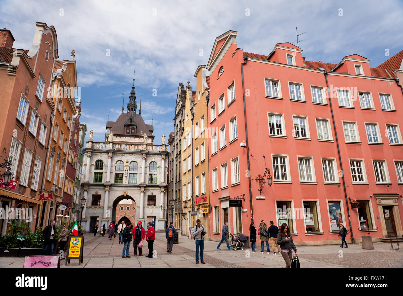 Zlota Brama in Danzig, Golden Gate am Long Lane, Blick auf Tkacka und Dluga Straße Kreuzung in der Altstadt in Danzig, Reisen. Stockfoto