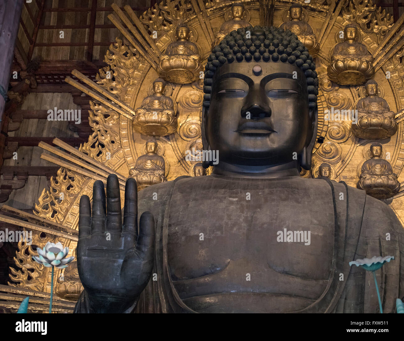 Todai-Ji 東大寺 Eastern Great buddhistische Tempel in Nara, Japan. Der große Buddha Halle, Daibutsuden, beherbergt der Daibutsu Stockfoto