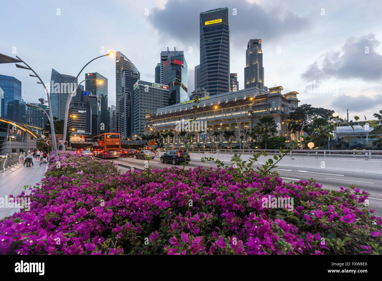Financial District, Fullerton Hotel, Wolkenkratzer, Twilight, Singapur, Singapur, Southest Asien, travelstock44 Stockfoto