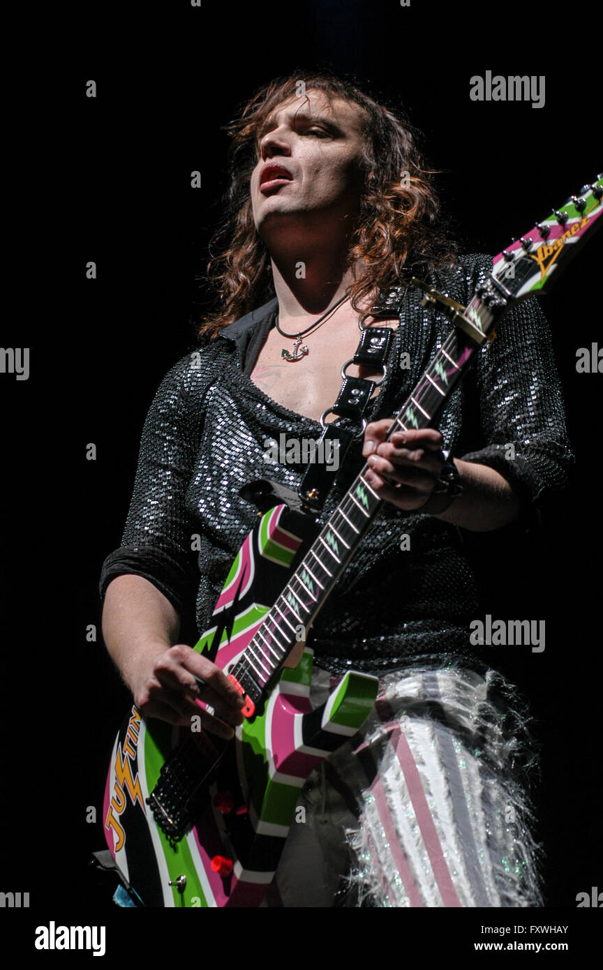 Die Dunkelheit, die live im Alexandra Palace. * Fenruary 2006 Stockfoto