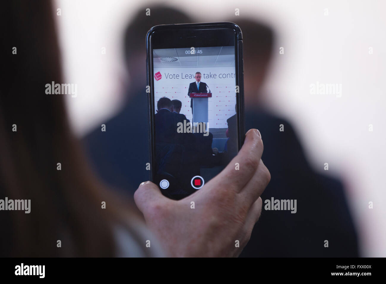 Westminster Tower, 3 Albert Embankment, Lambeth 19. April 2016 Michael Gove, die UK-Justiz-Staatssekretär heute plädierte für warum Großbritannien die EU verlassen sollte. Abstimmung verlassen Unterstützer Michael Gove machte heute eine wichtige Rede mit dem Titel: "The Facts Of Life sagen lassen". In der ersten Woche der offiziellen Kampagne sprechen, die Justiz-Staatssekretär plädierte für warum Großbritannien und Europa beide besser aus, wenn werden wir die Abstimmung verlassen. Bildnachweis: Jeff Gilbert/Alamy Live-Nachrichten Stockfoto