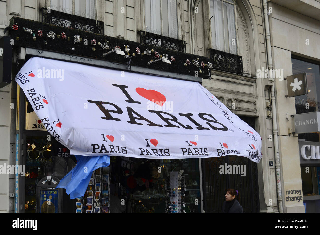 Ich liebe Paris Shop Markise Champs Elysees Stockfoto