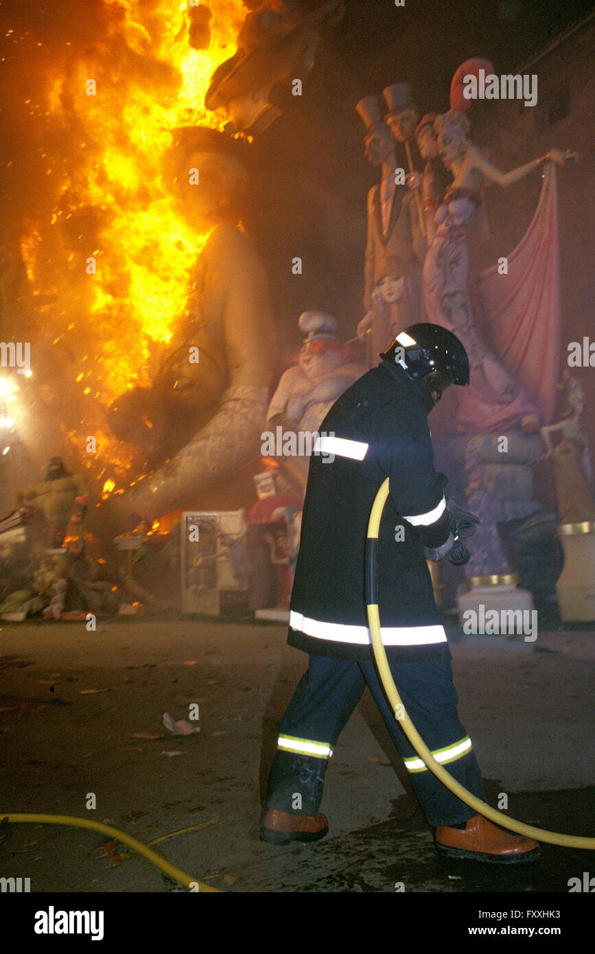 Valencia Fallas brennen feiern Spanien, 19. März Stockfoto