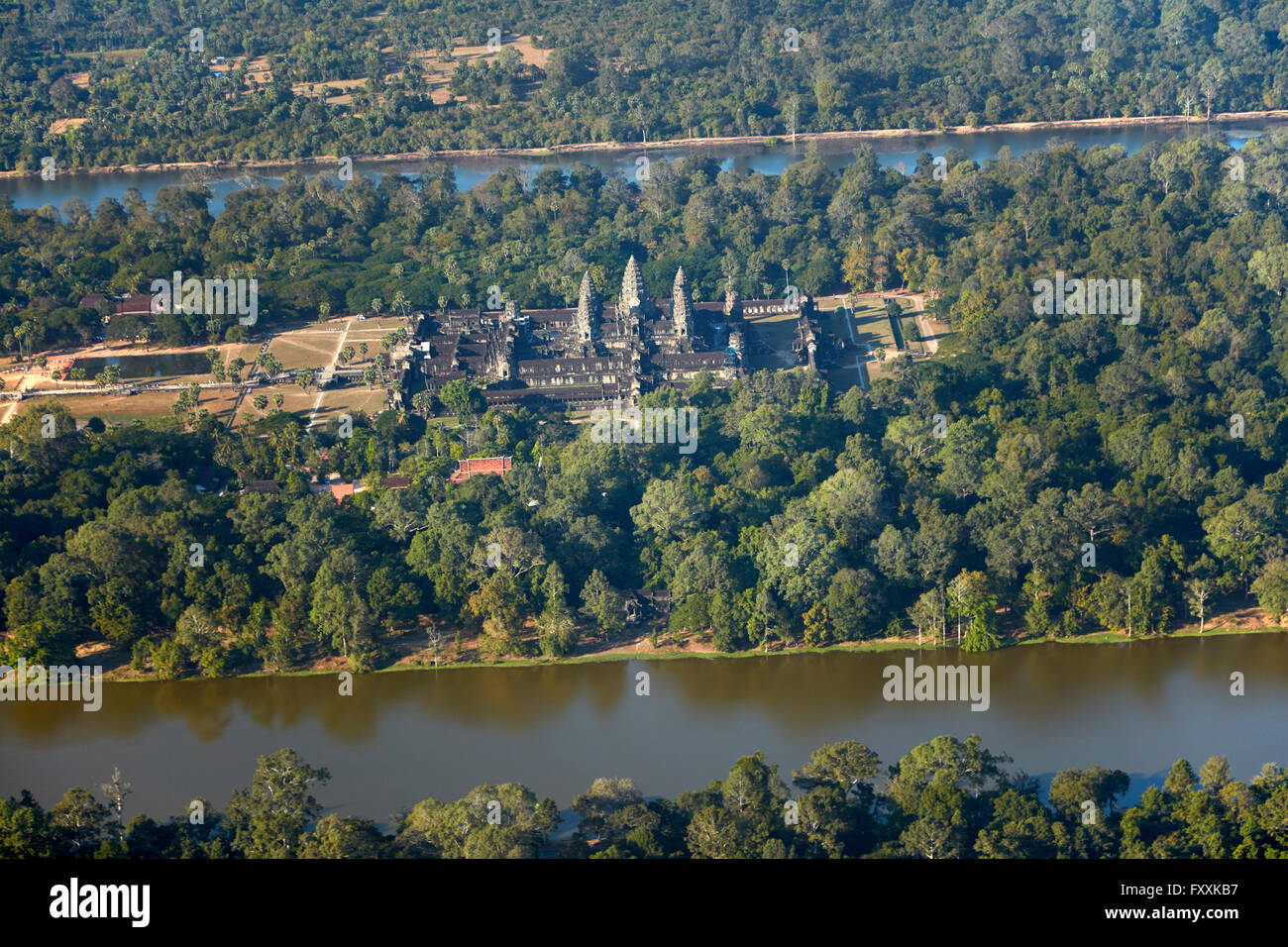 12. Jahrhundert Khmer-Tempel, Angkor Wat, Siem Reap, Kambodscha - Antenne, UNESCO-Weltkulturerbe Stockfoto