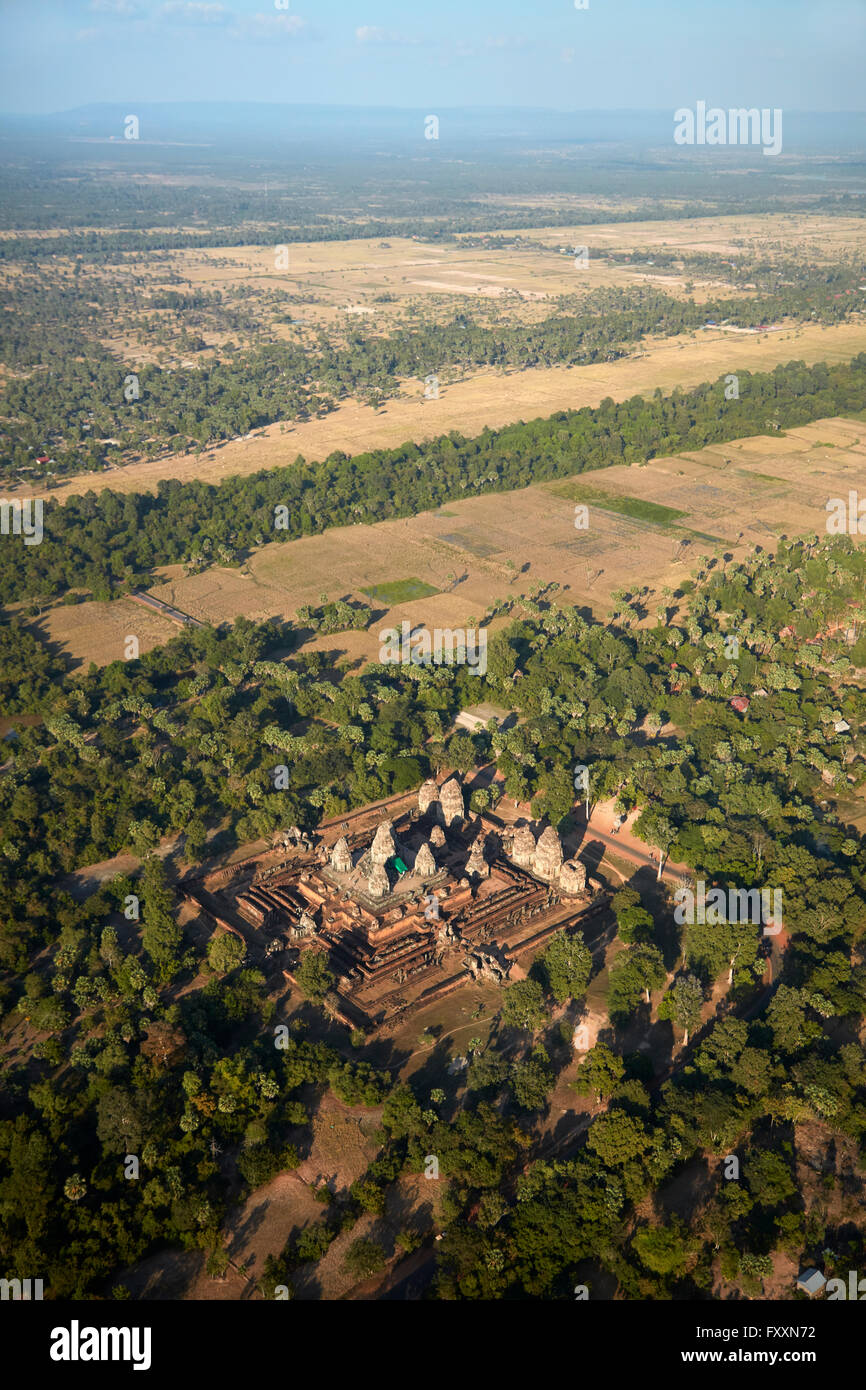 Pre Rup Tempelruinen (aus 961), UNESCO-Welterbe Angkor, Siem Reap, Kambodscha - Antenne Stockfoto