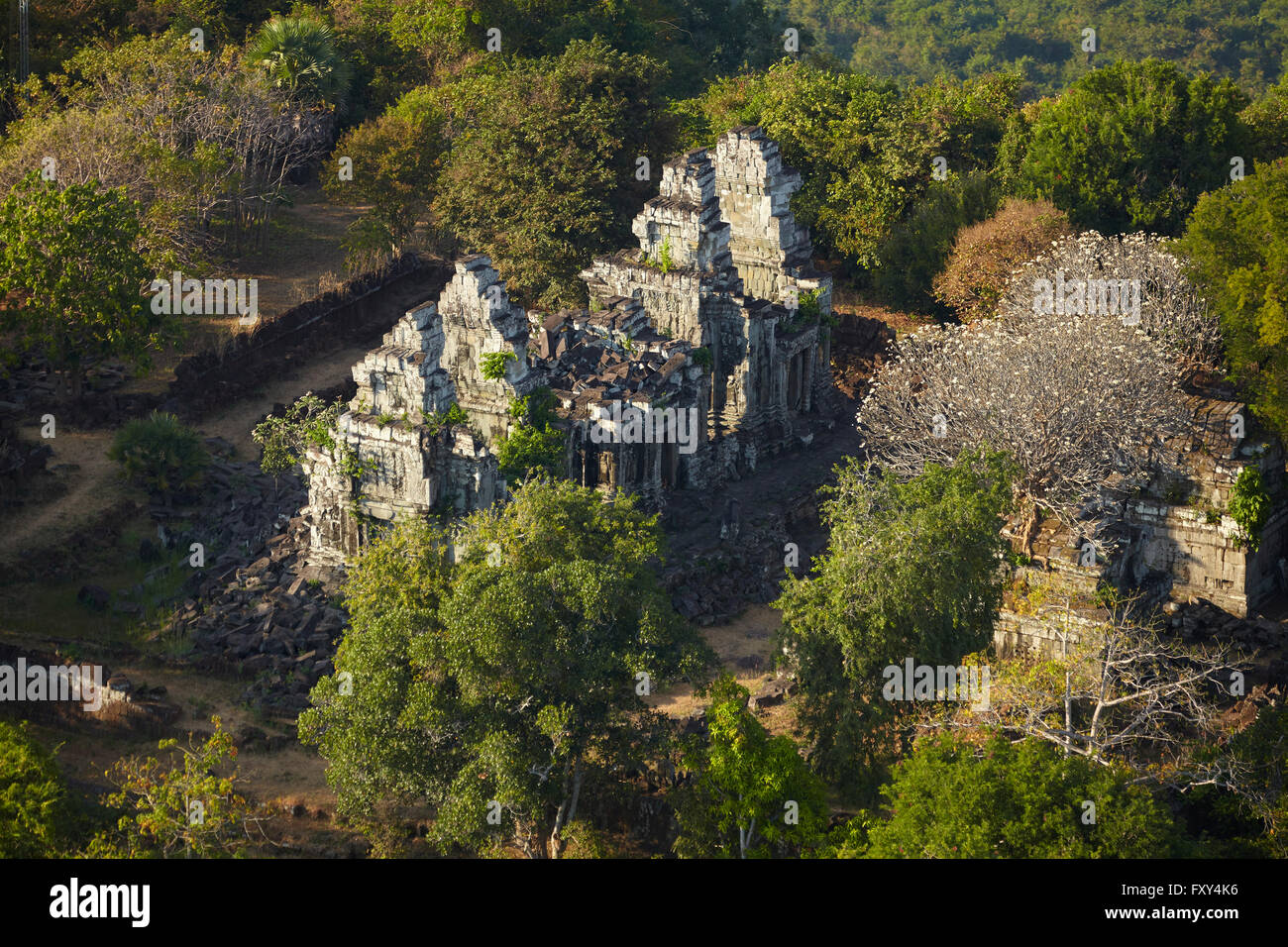 Phnom Bok, die Tempelruinen, Phnom Bok hill, Weltkulturerbe Angkor, in der Nähe von Siem Reap, Kambodscha - Antenne Stockfoto