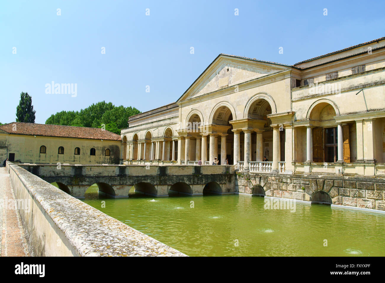 Mantua, Italien - 16. Juni 2013: Palazzo Te, Mantua, Italien. Dieser Palast wurde zwischen 1524 und 1534 vom Architekten Giulio Romano erbaut. Stockfoto