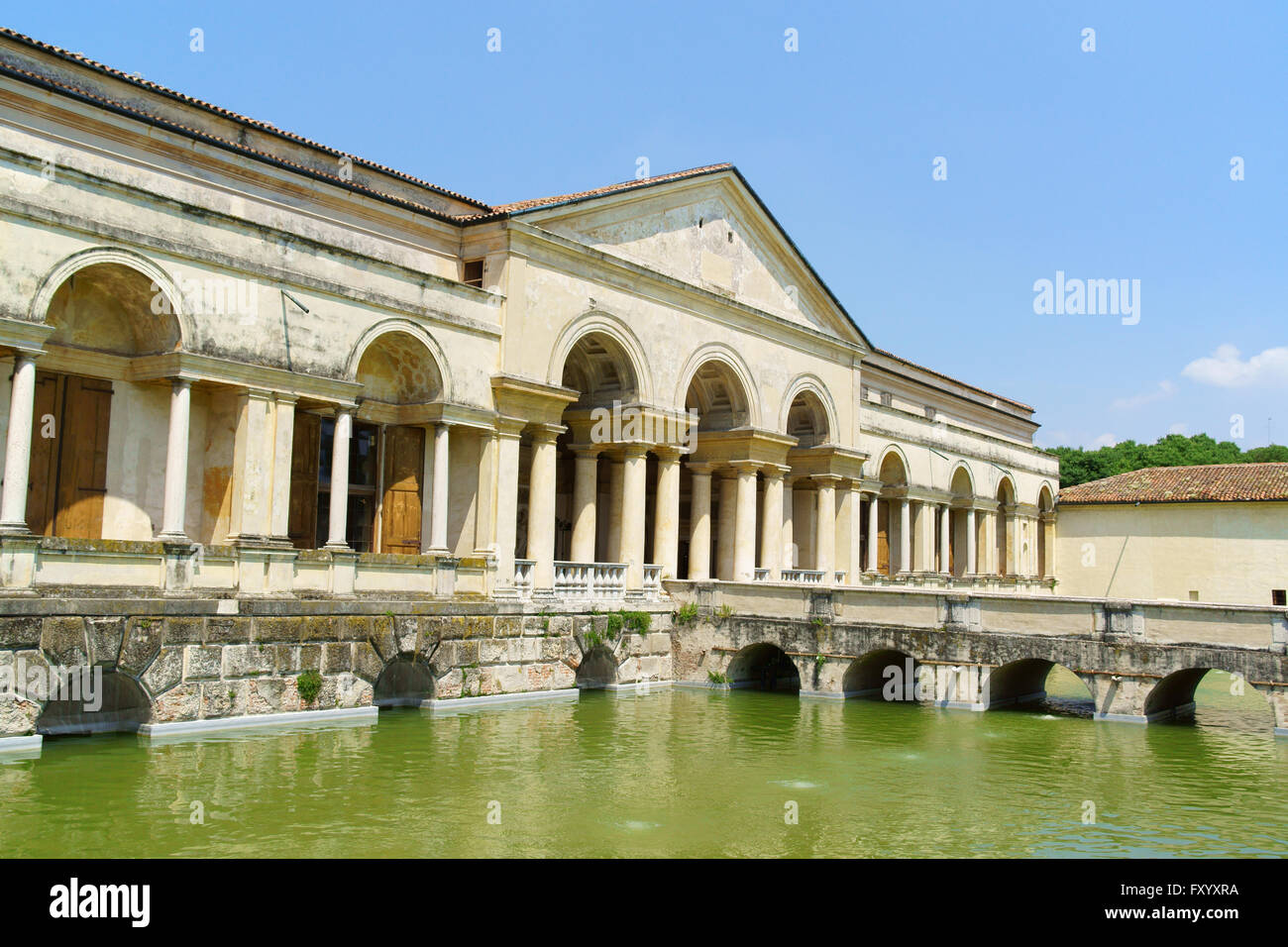 Mantua, Italien - 16. Juni 2013: Palazzo Te, Mantua, Italien. Dieser Palast wurde zwischen 1524 und 1534 vom Architekten Giulio Romano erbaut. Stockfoto