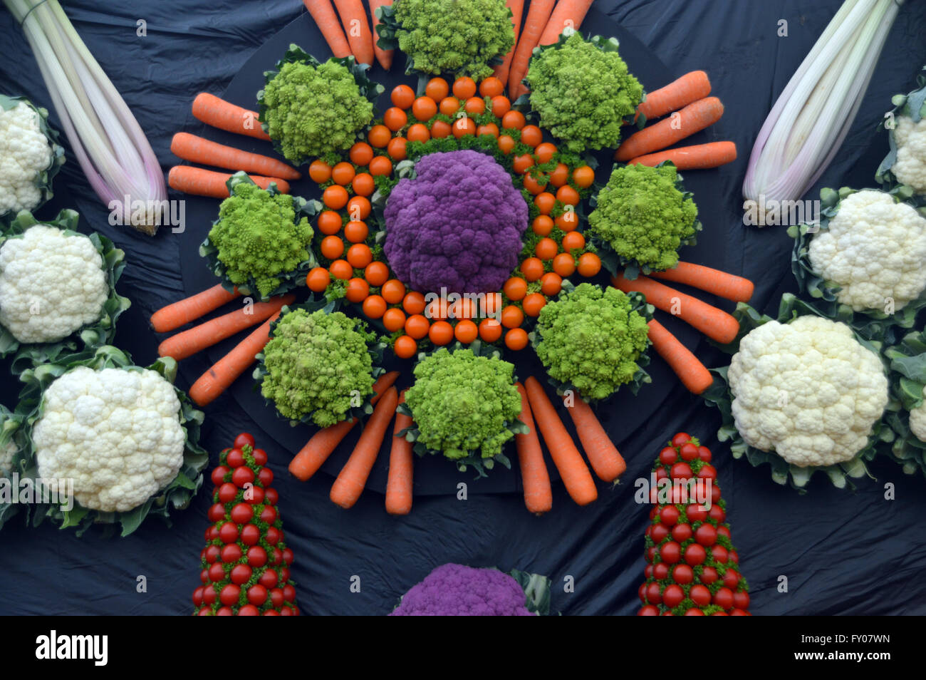 Eine Ausstellung von frischem Obst & Gemüse auf dem Display auf die Southport Herbst Flower Show. Lancashire UK. Stockfoto