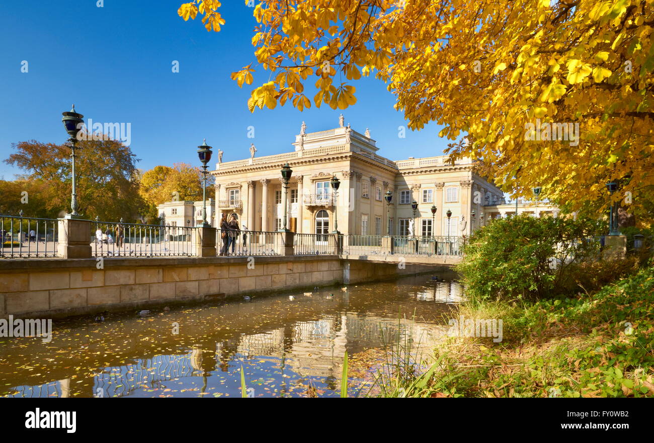 Lazienki königlichen Palast (Palast auf dem Wasser), Warschau, Polen Stockfoto