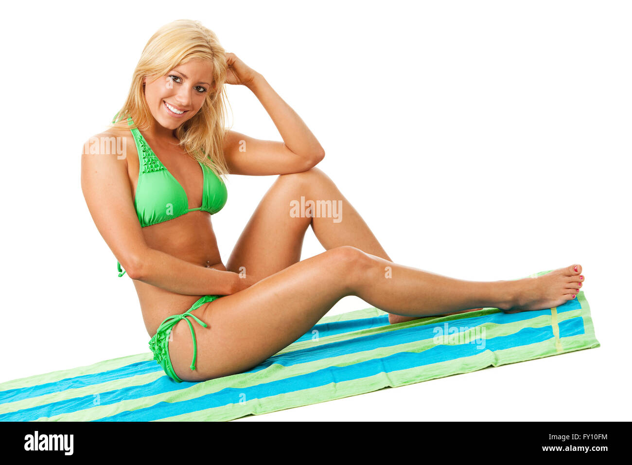 Attraktive, trim, gesunde kaukasischen Frau in Bikini Badeanzug.  Isoliert auf weißem Hintergrund. Stockfoto