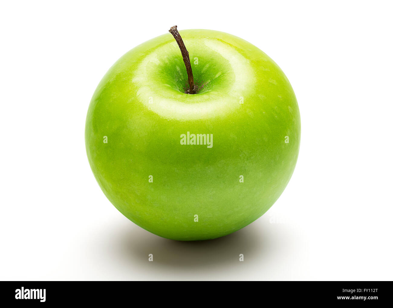 Perfekte frischer grüner Apfel, Isolated on White Background in voller Tiefe des Feldes mit Schneidepfad. Stockfoto