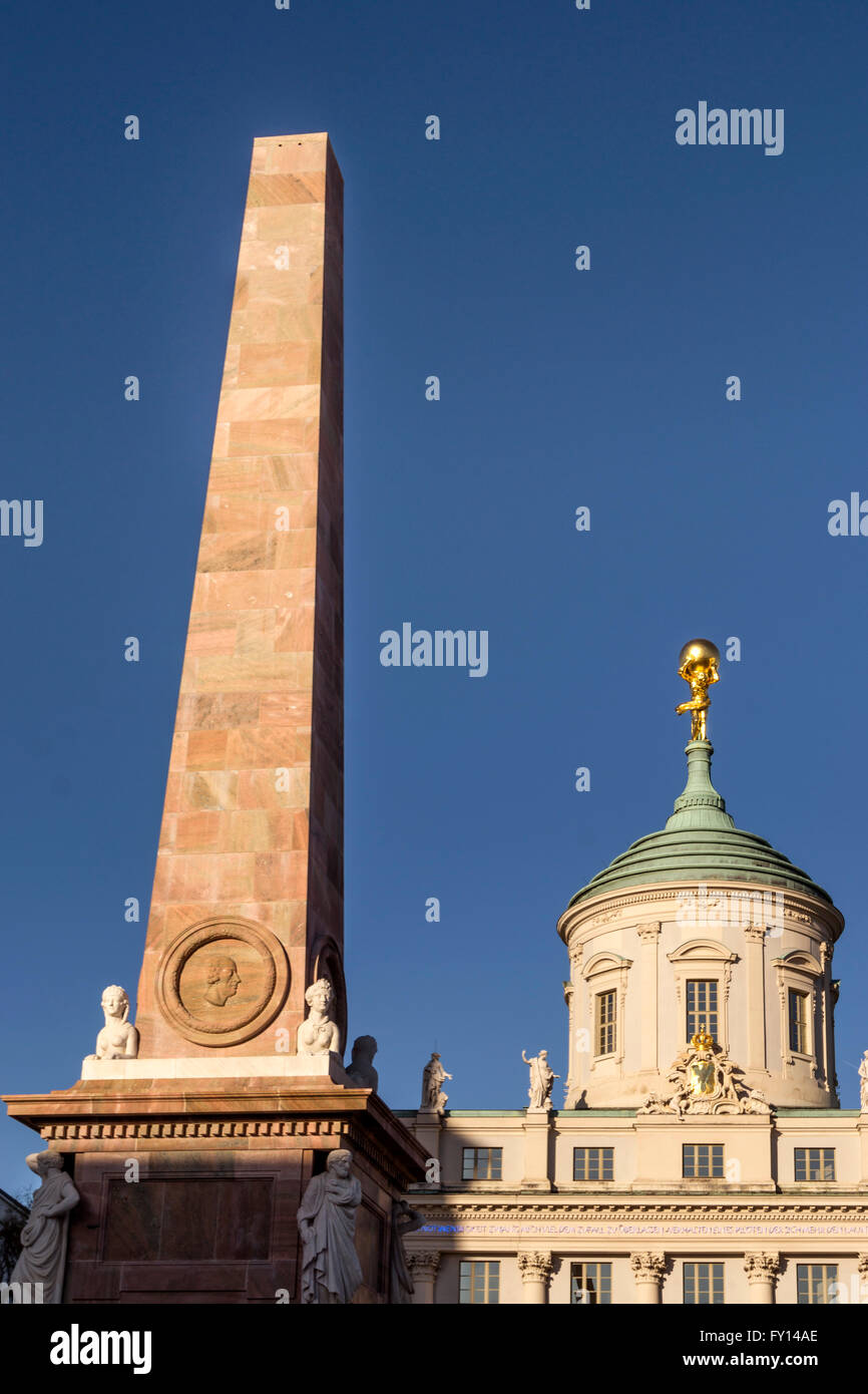 Altes Rathaus, Obelisk, Altmarkt, Potsdam, Brandenburg Stockfoto