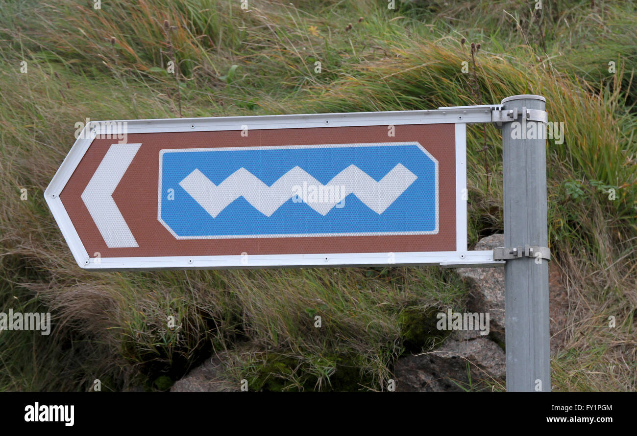 Am Wild Atlantic Way Schild am Burtonport, County Donegal, Irland. Stockfoto