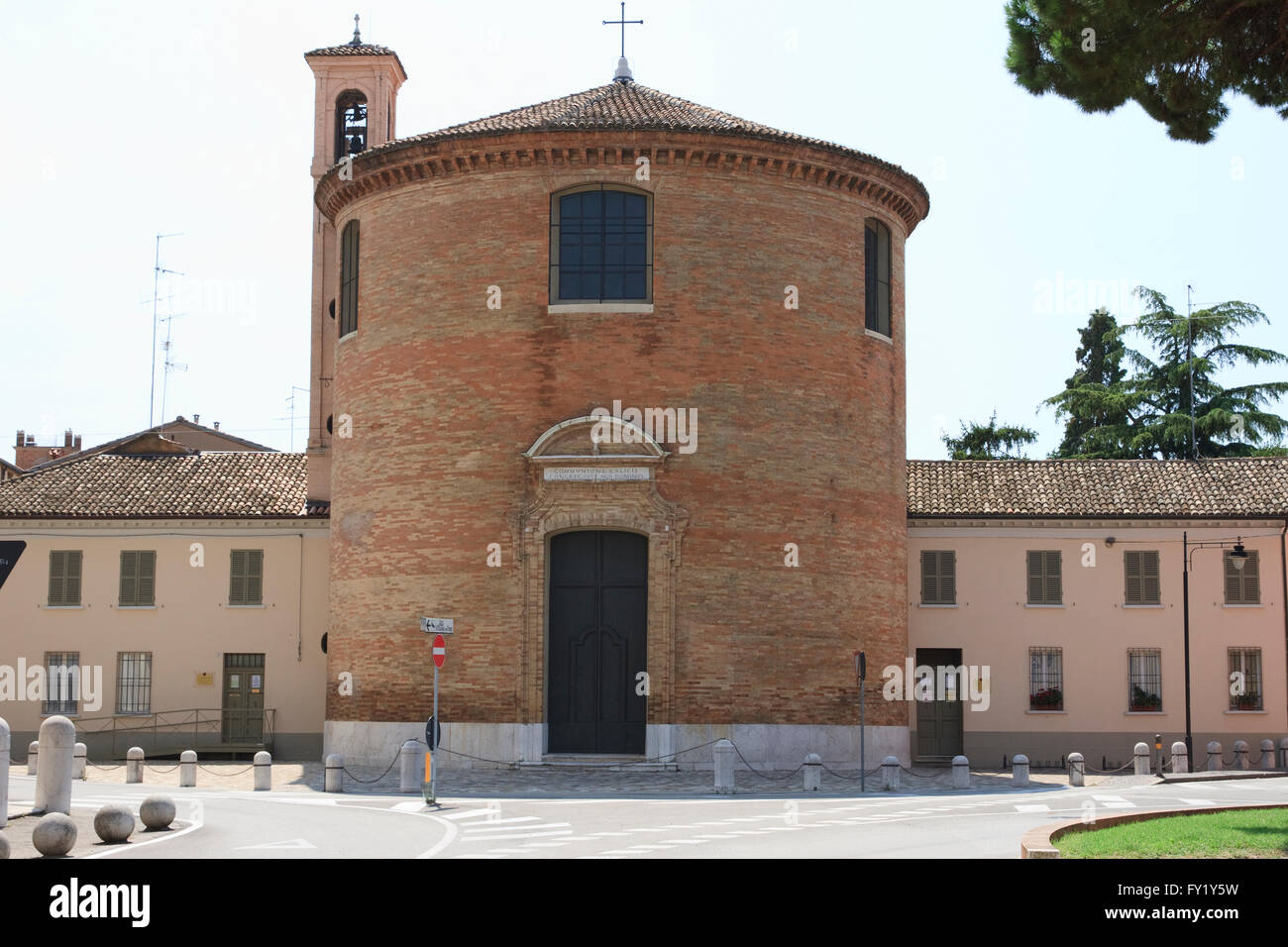 Chiesa di Santa Giustina (Kirche von Santa Giustina) in Ravenna, Italien. Stockfoto