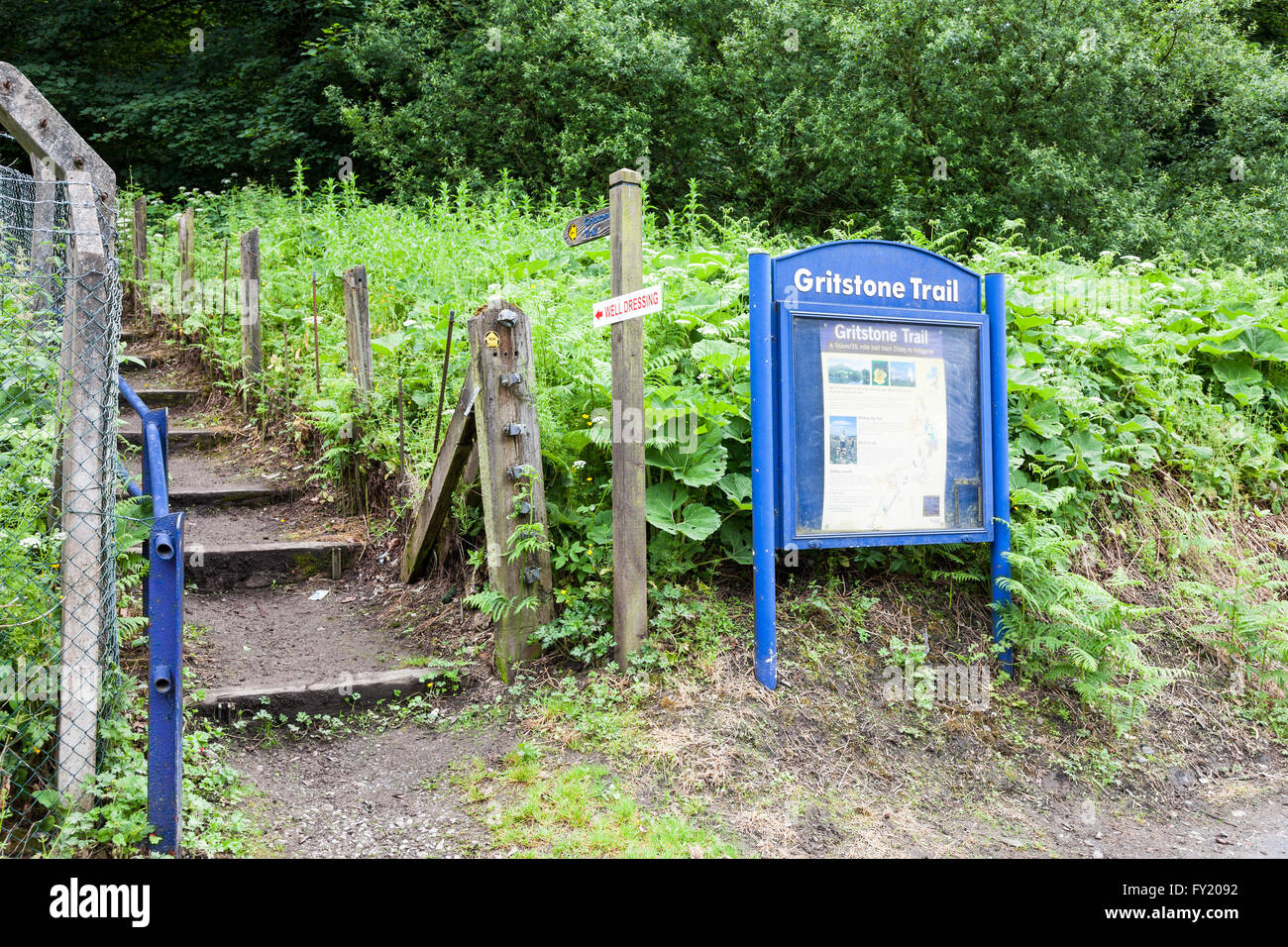 Eine Pinnwand am Disley für den Gritstone-Trail in der Nähe von Lyme Park Cheshire England UK Stockfoto