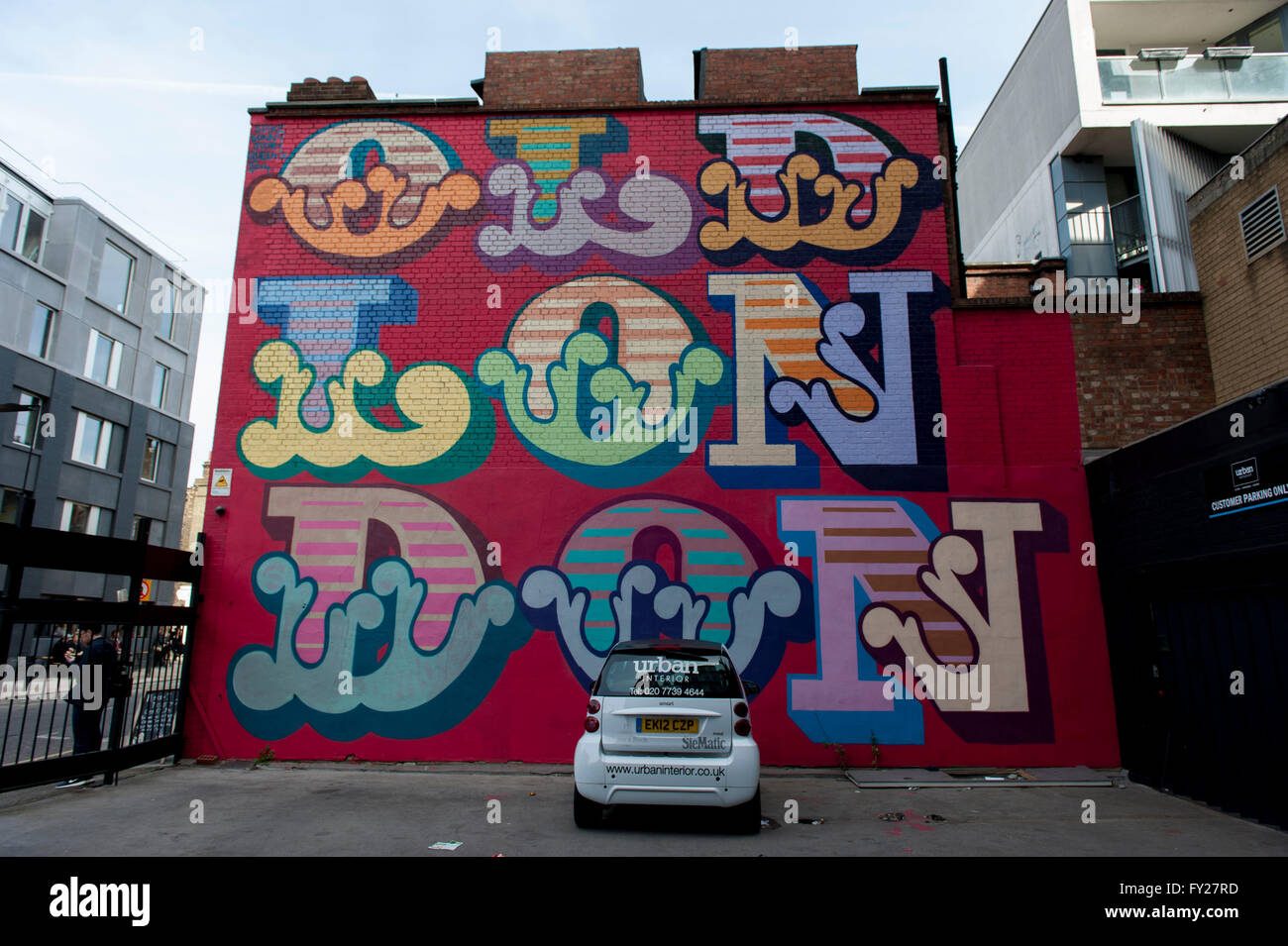 Streetart von Ben Eine, Old London Stockfotografie Alamy