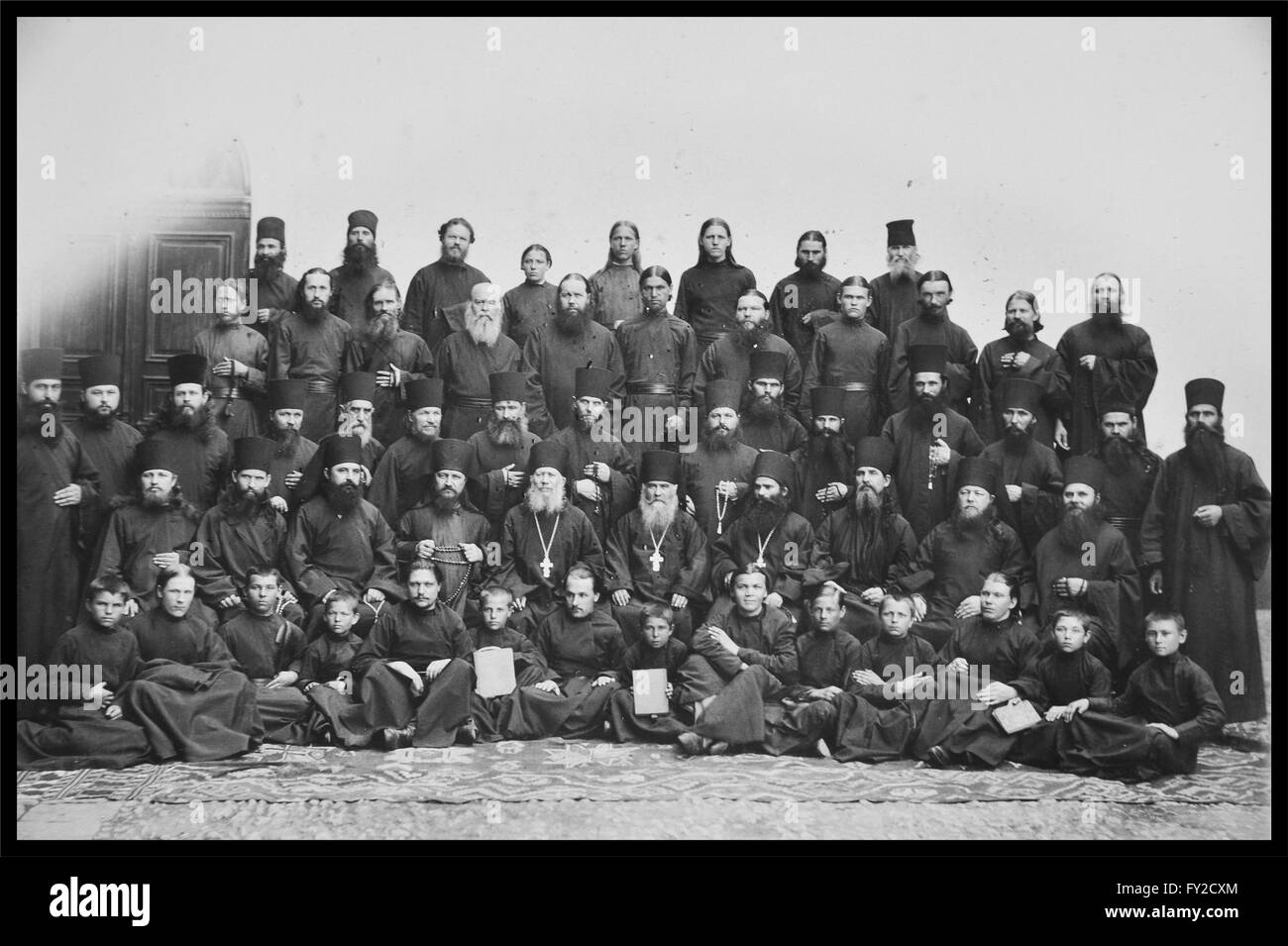 Fotografie eines historischen Fotos mit orthodoxen Mönchen, Berg Athos, Griechenland. Nur zur redaktionellen Verwendung. Stockfoto