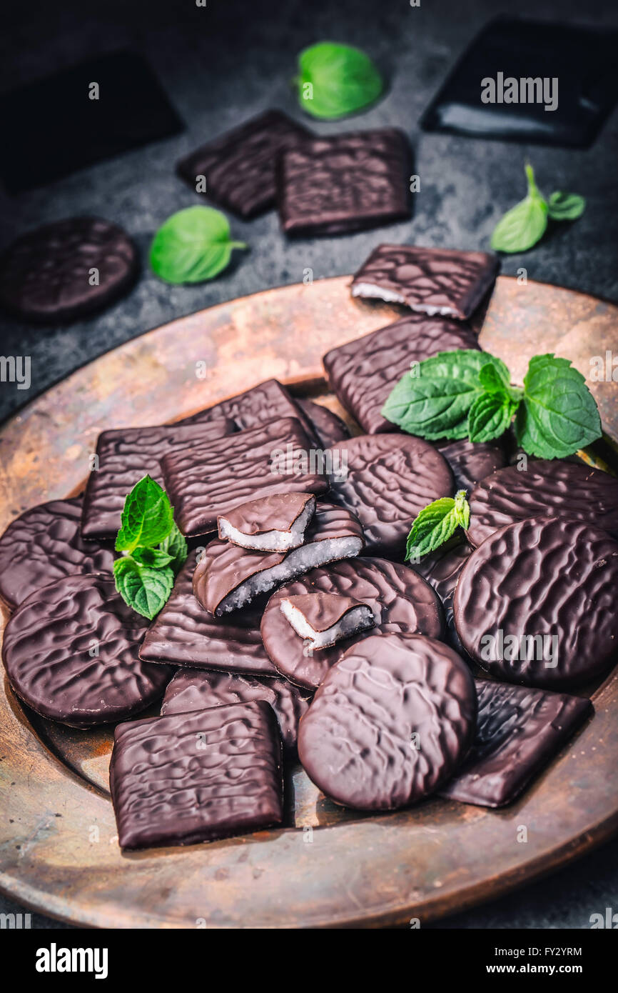 Schokolade und Minze Stockfotos und -bilder Kaufen - Alamy