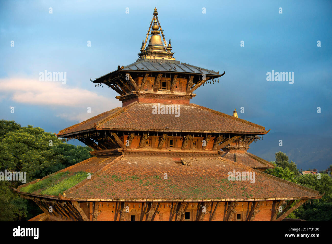 Eines der Gebäude des Palais Royal befindet sich in Patan Durbar Square, Kathmandu, Nepal. Stockfoto