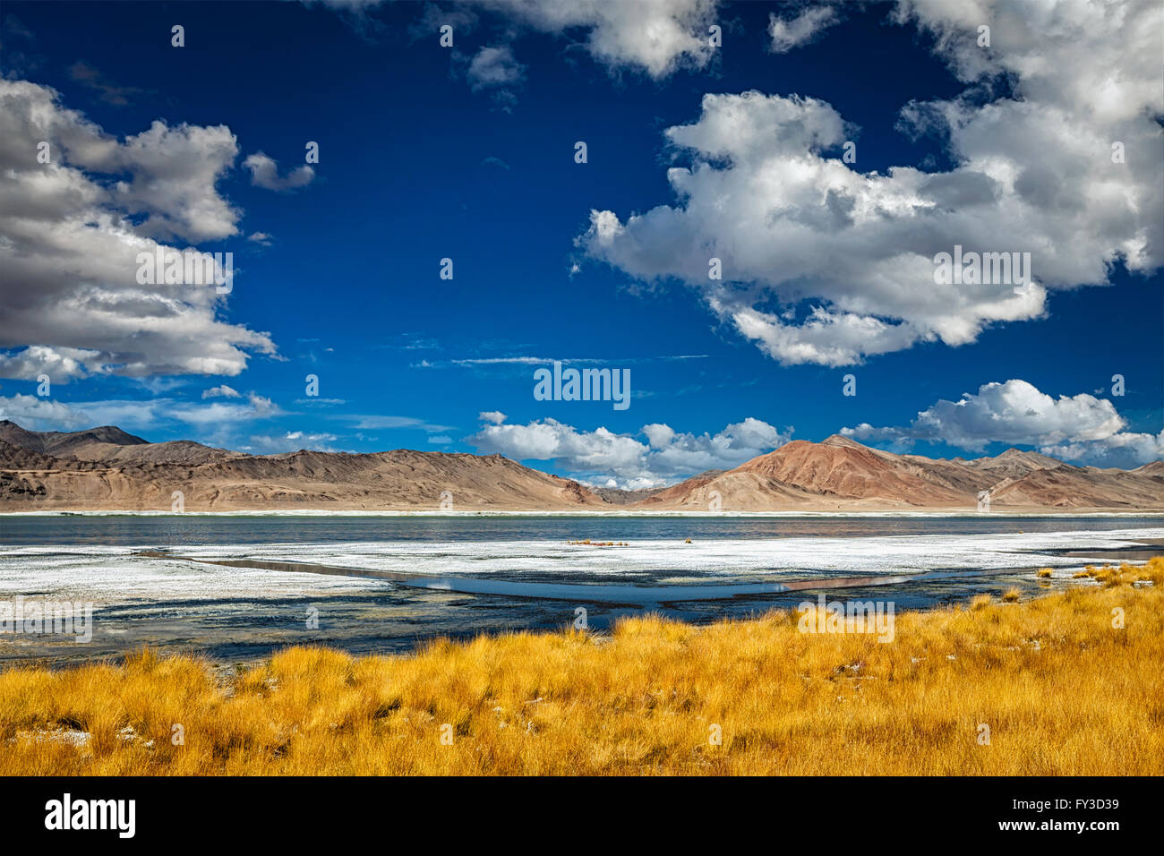 Berg-See-Tso Kar im Himalaya Stockfoto