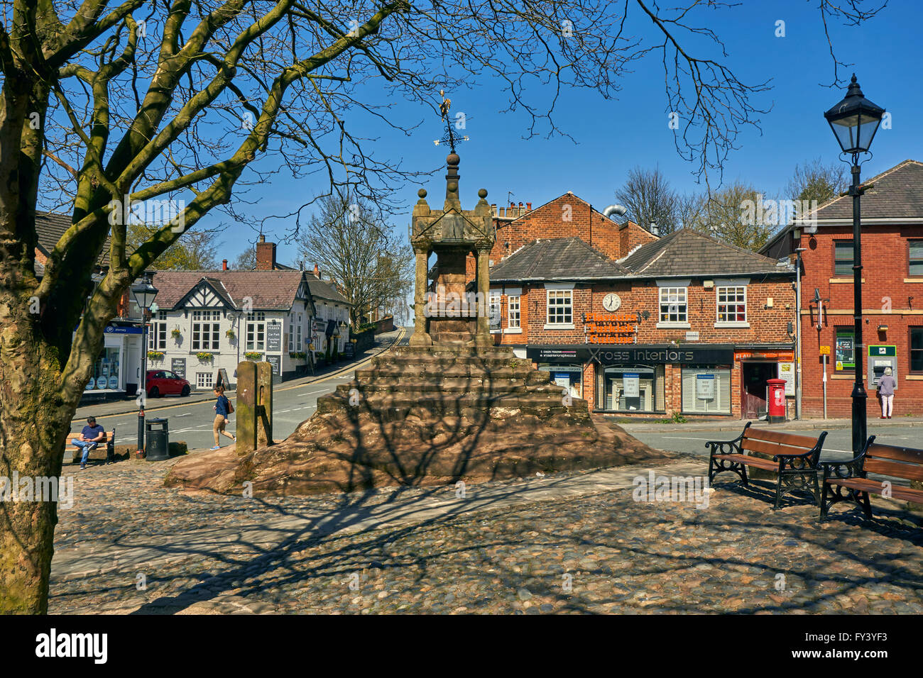 Lymm Kreuz in Lymm Dorf, Warrington, Cheshire. Stockfoto