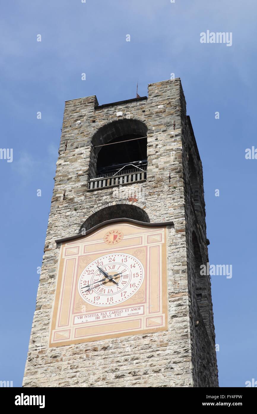Bürgerlichen Turm in Bergamo, Italien Stockfoto