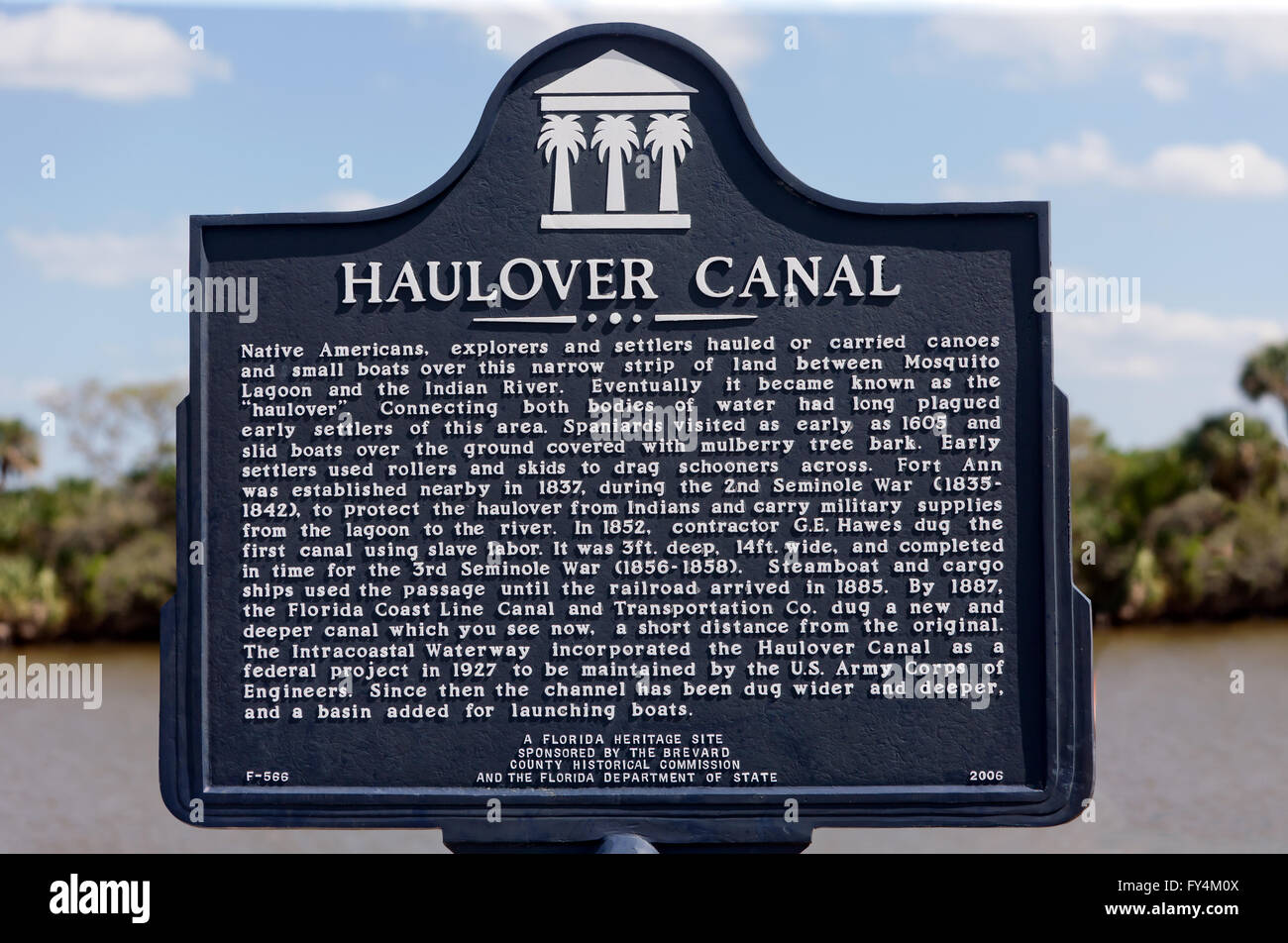 Ein Zeichen der Haulover Canal und seiner Bedeutung für die Native Amerika, Siedler und Entdecker des Gebiets zu beschreiben. Stockfoto