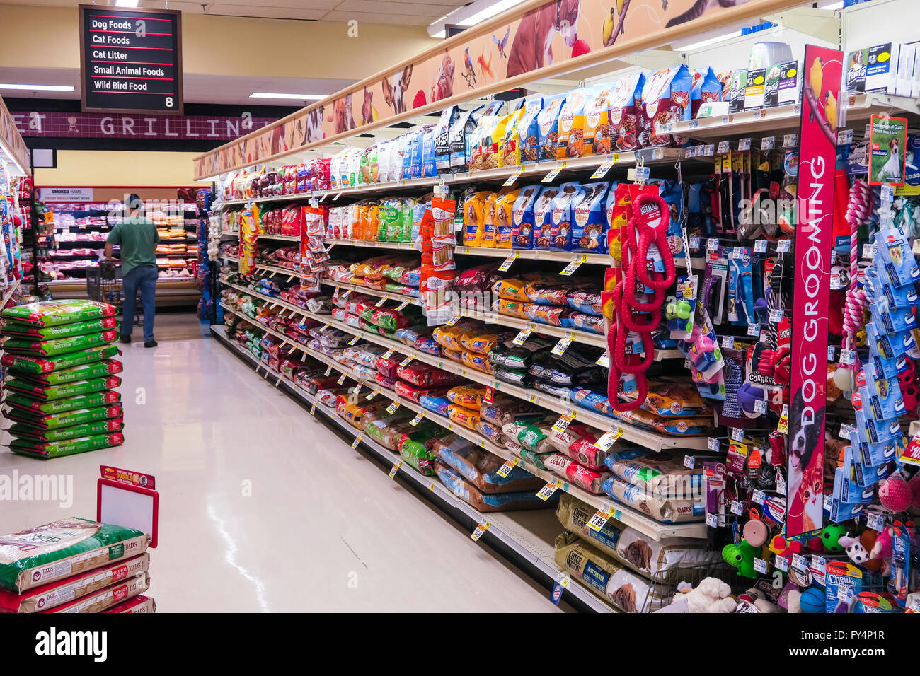 Pet-Care Gang, Weis Supermarkt, Doylestown, PA, USA Stockfoto