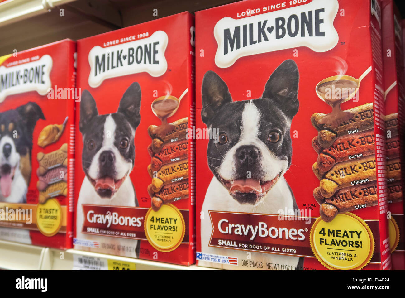 Milch-Knochen Hund behandelt, Weis Supermarkt, Doylestown, PA, USA Stockfoto
