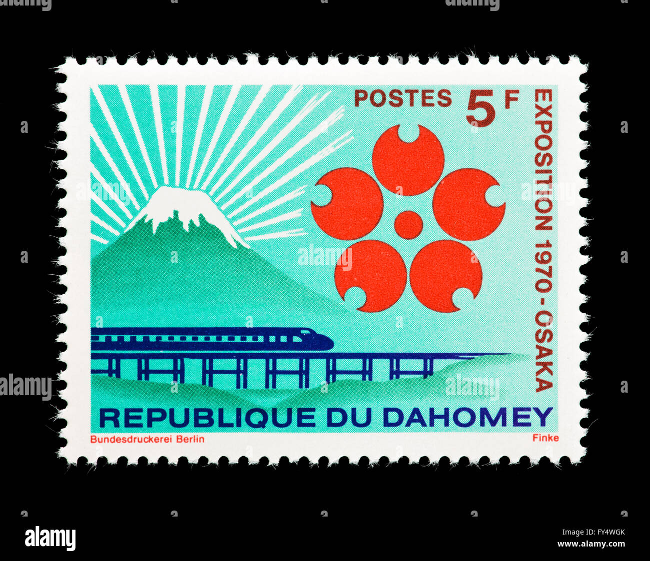 Briefmarke aus Dahomey Darstellung einer Einschienenbahn und Mt. Fuji, Weltausstellung Expo 70, Osaka, Japan. Stockfoto