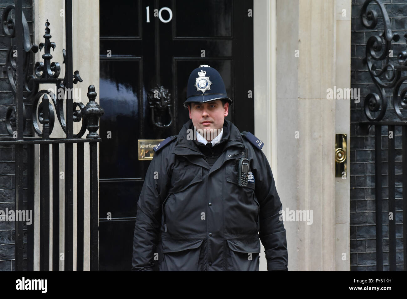 Downing Street, London, UK. 22. April 2016. Präsident Obama besucht Downing Street. Bildnachweis: Matthew Chattle/Alamy Live-Nachrichten Stockfoto