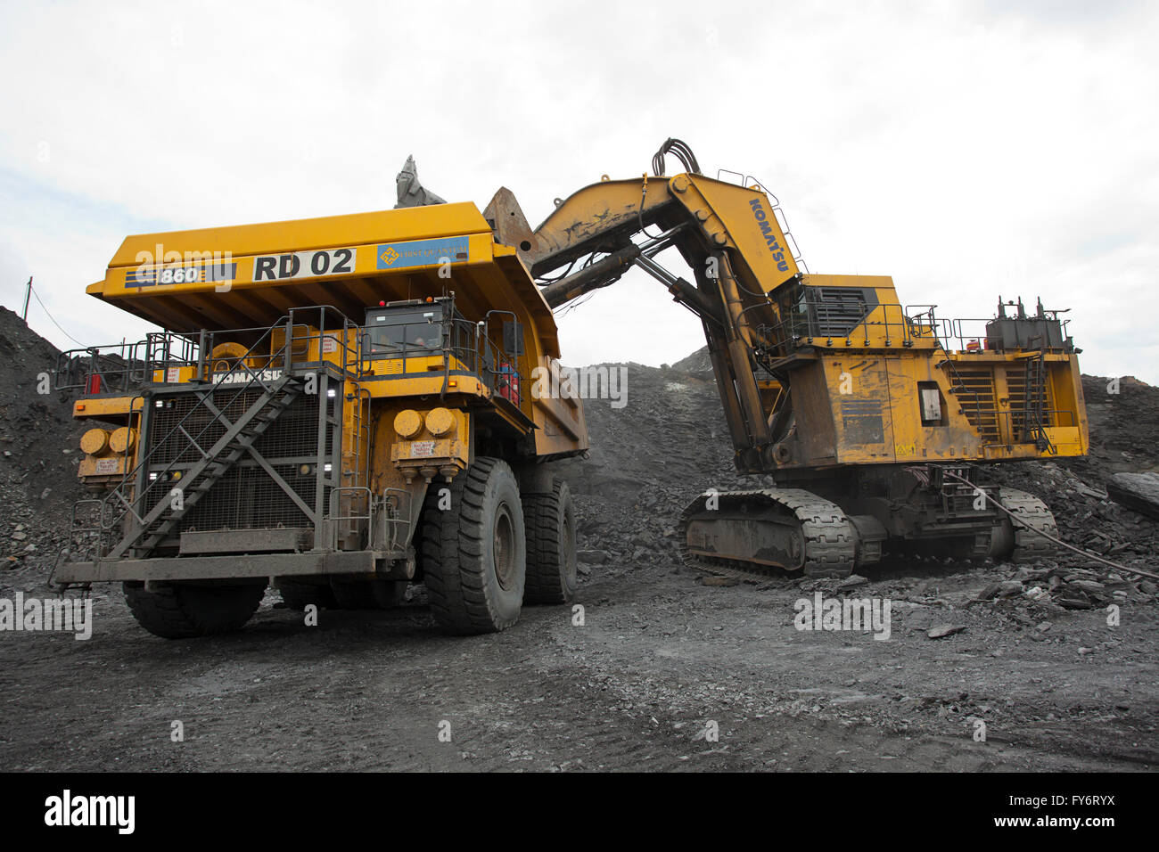 FQM Mining-Bagger und große Beute LKW, Sentinel - Sambia Stockfoto