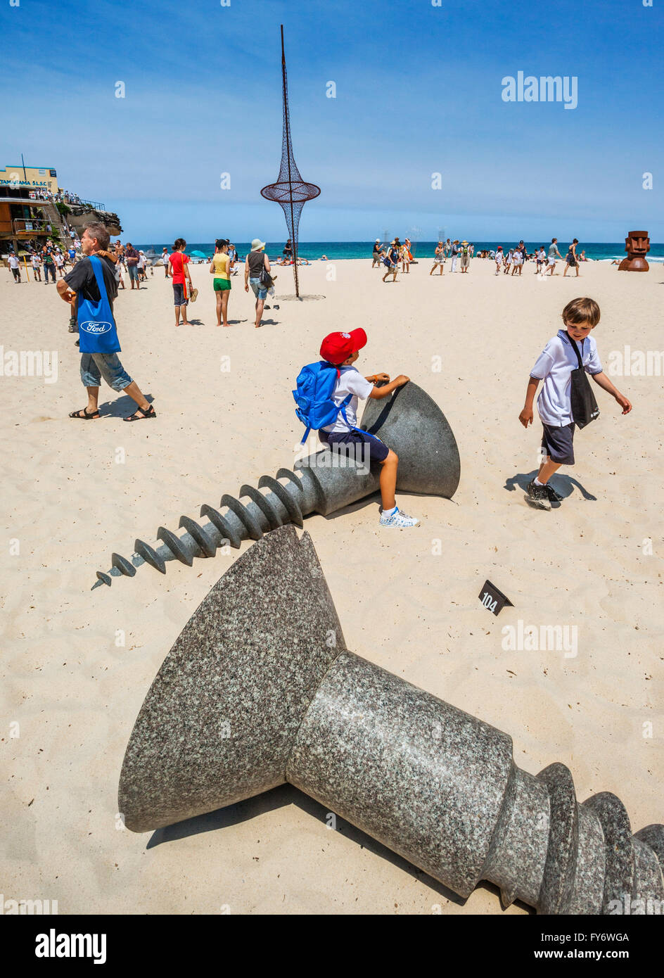 Australien, New South Wales, Sydney, Tamarama Beach, Skulptur von Meer 2011, jährliche Open-Air-Kunstausstellung. Stockfoto