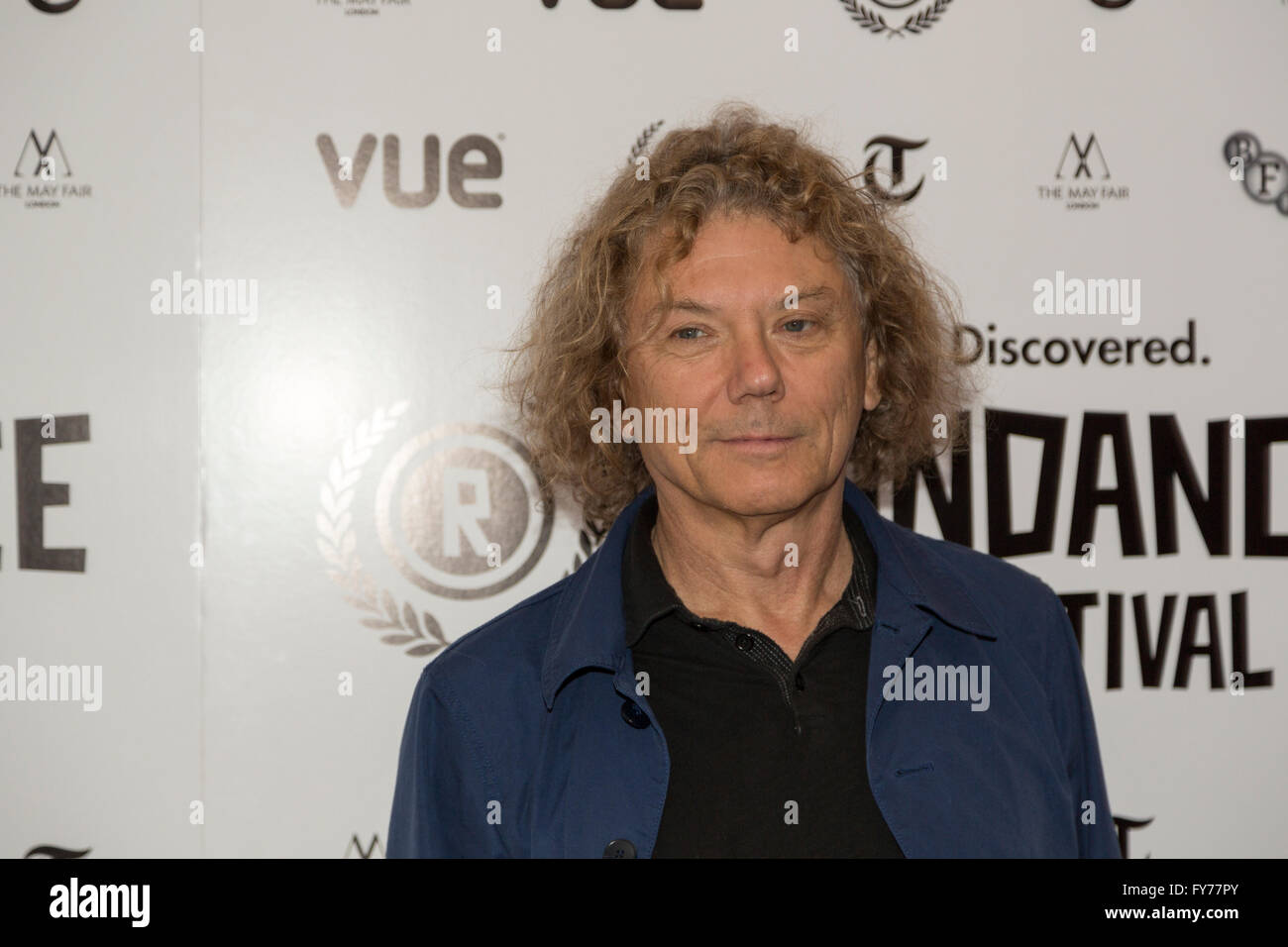 Jerry Harrison besucht die UK Premiere von Take Me To The River beim 22. jährlichen Raindance Film Festival in Vue Piccadilly, London. Stockfoto