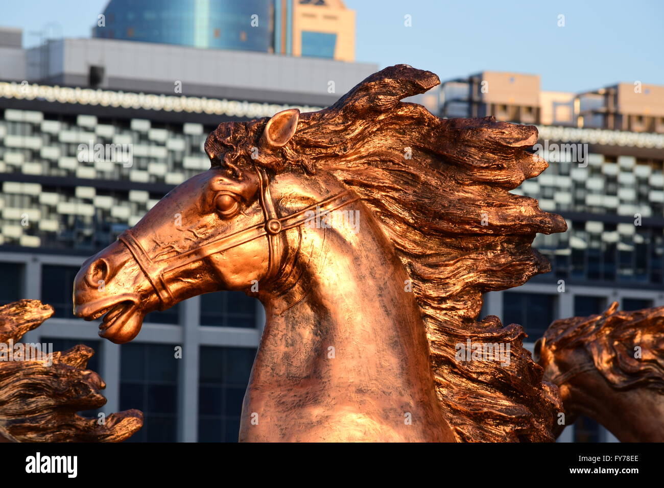 Bronzestatue eines Pferdes in Astana, Kasachstan Stockfoto