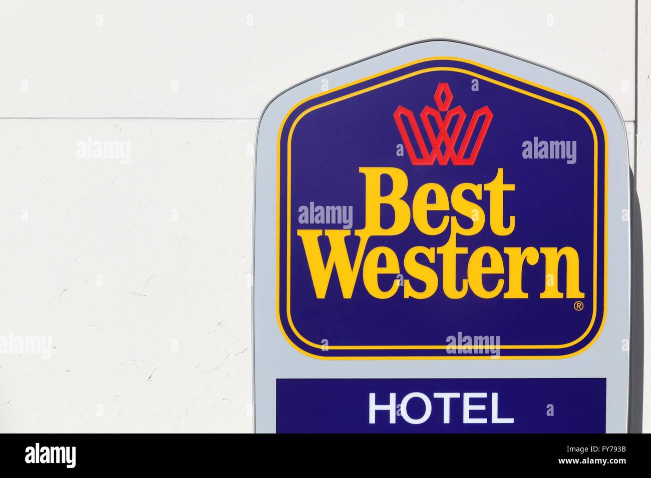 Best Western Logo an der Wand Stockfoto