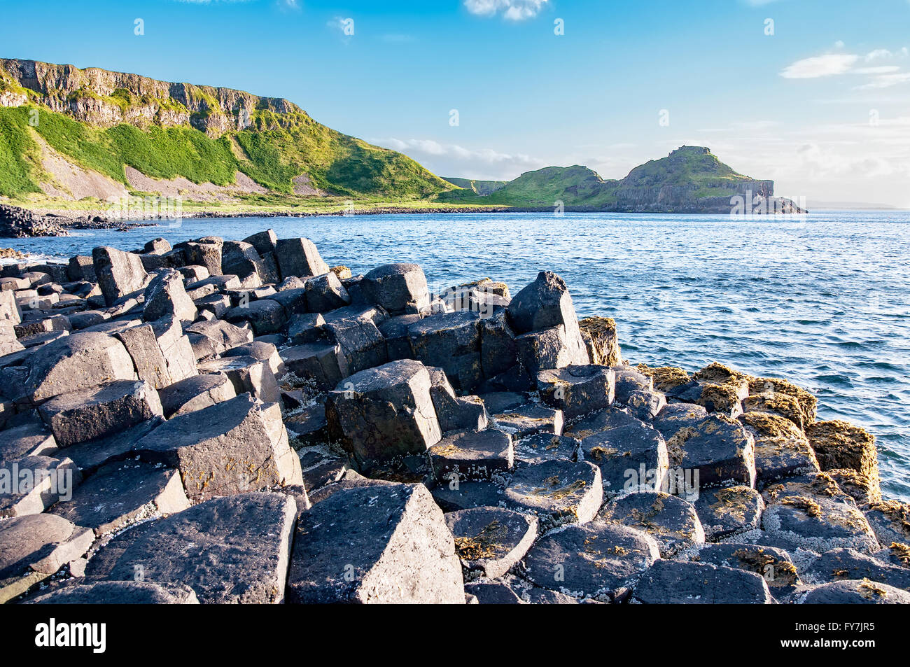 Giants Causeway, einzigartige geologische hexagonalen Formation von vulkanischem Basaltfelsen und Klippen im County Antrim, Nordirland Stockfoto