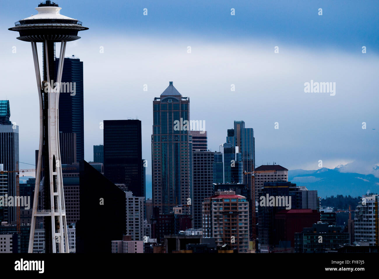 Space Needle Tower In Seattle Washington Vereinigte Staaten von Amerika Skyline mit Wolkenkratzern City Scape Gebäude-Architektur Stockfoto