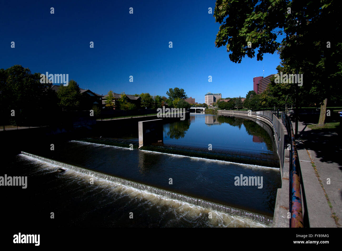 Flint River in Flint, Michigan. Stockfoto