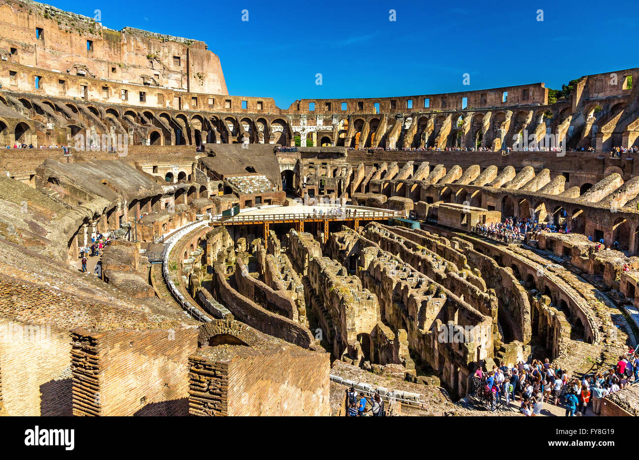 Arena des Kolosseums oder flavische Amphitheater in Rom Stockfoto