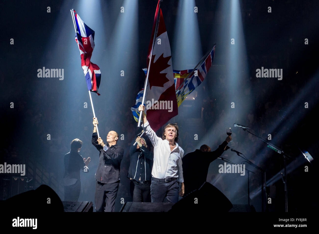 Paul McCartney von den Beatles während seiner "One On One" Tour @ Rogers Arena in Vancouver, BC am 20. April 2016 Stockfoto