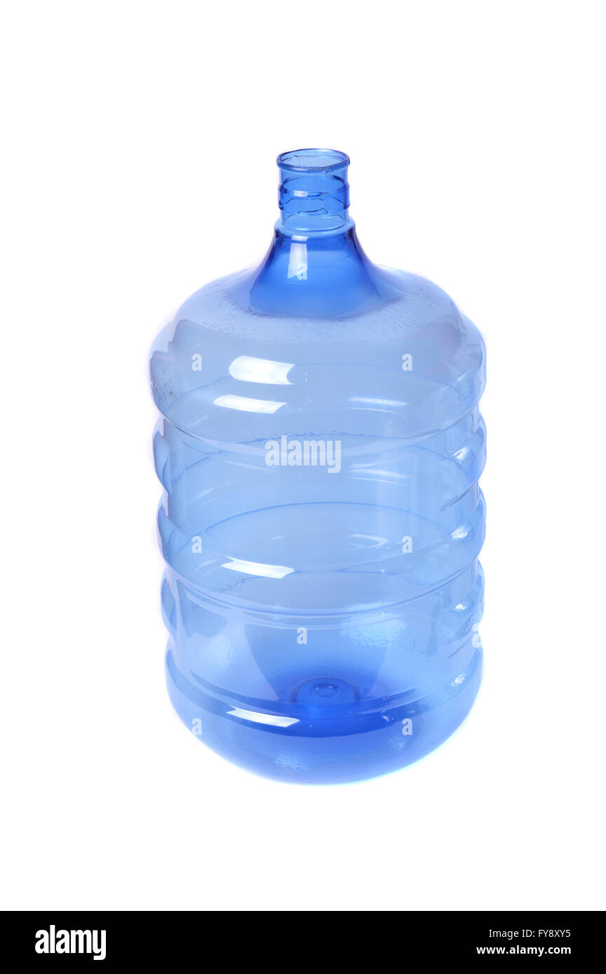 leere blaue transparente Wasser Gallone auf weißem Hintergrund Stockfoto